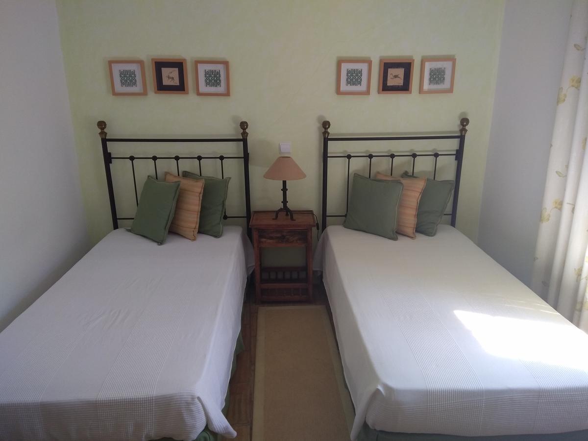 Гостевой дом Casa Fatana Sao Joao dos Caldeireiros Экстерьер фото